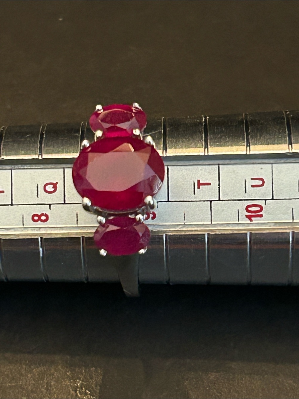 4.37CTW Oval Mahaleo Deep Red Ruby 3-Gemstone Band Ring Rhodium over Sterling S9 - Picture 2 of 9